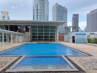 À louer studio condo à Pathum Wan, Bangkok
