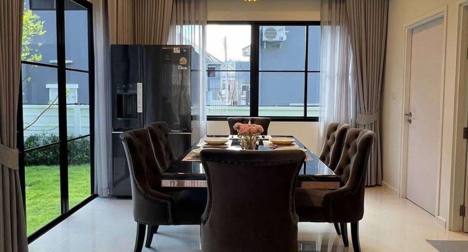 Casa en alquiler de 3 habitaciones en Mueang Phuket, Phuket