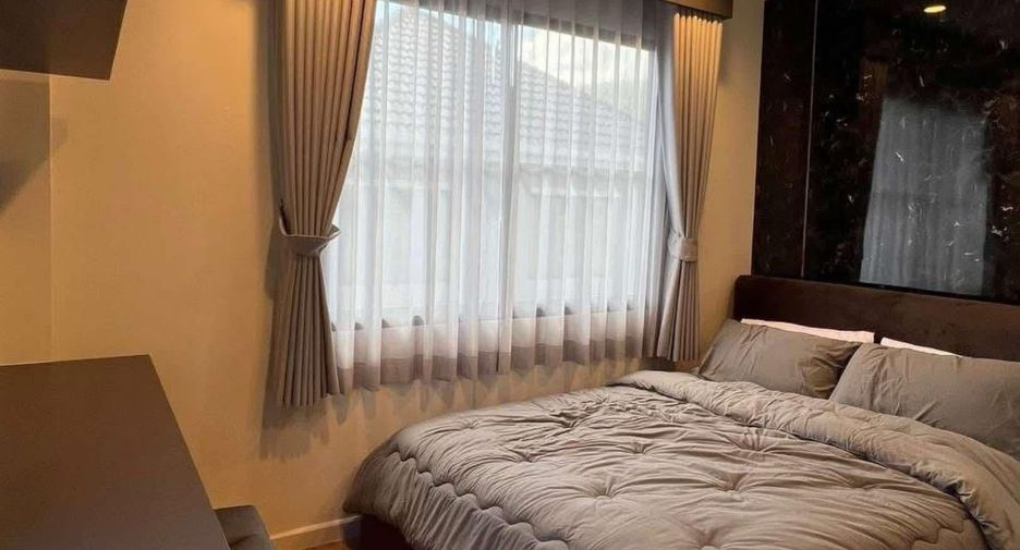 Casa en alquiler de 3 habitaciones en Mueang Phuket, Phuket