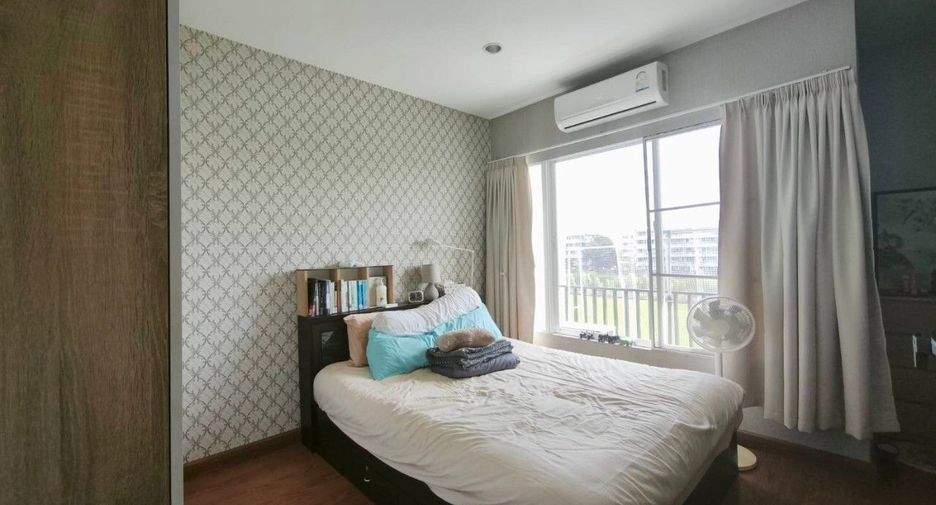 Casa adosada en venta de 3 habitaciones en Lat Krabang, Bangkok