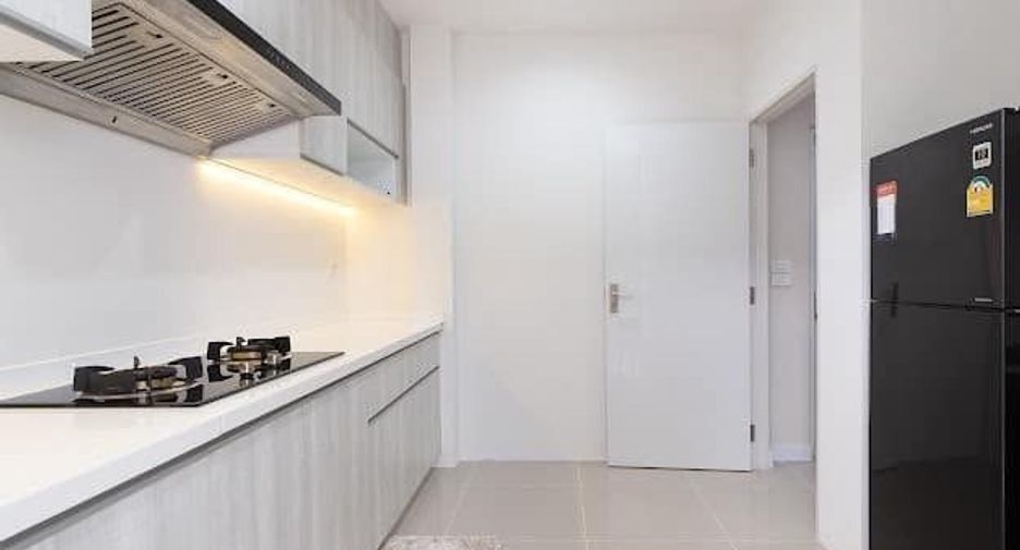For rent 4 bedrooms house in Saphan Sung, Bangkok