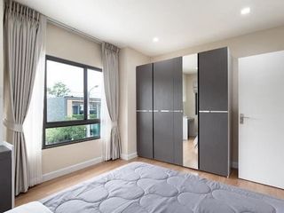 For rent 4 bedrooms house in Saphan Sung, Bangkok