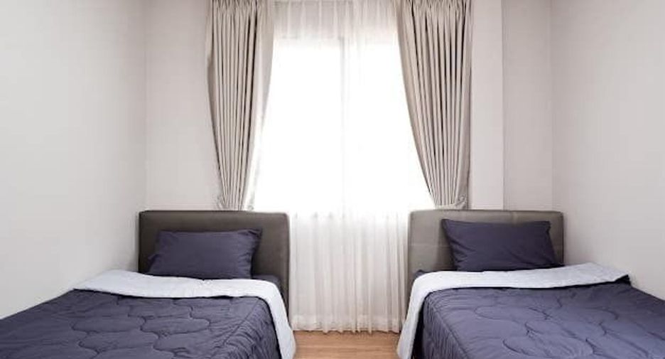 For rent 4 bedrooms house in Saphan Sung, Bangkok