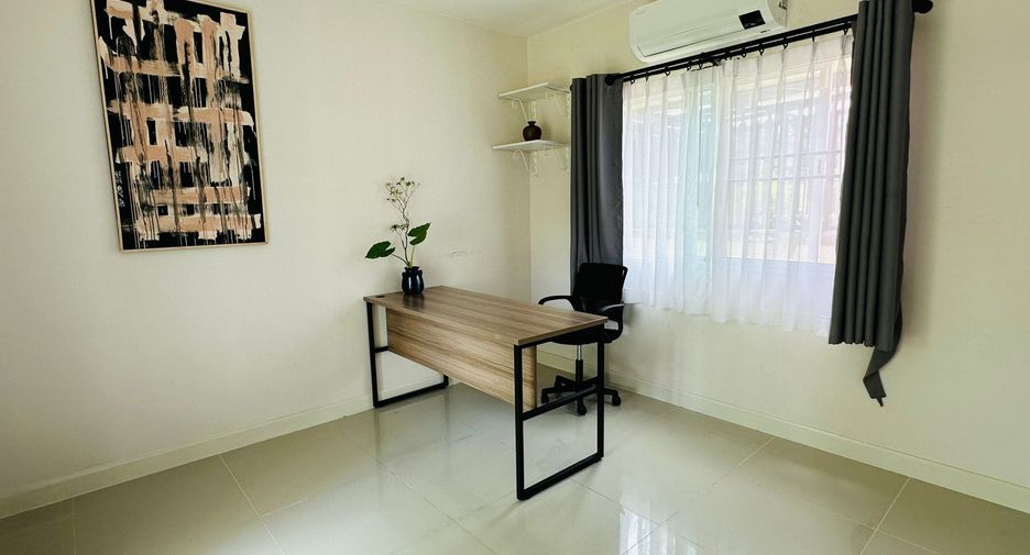 For rent 4 bedrooms house in Mueang Phuket, Phuket