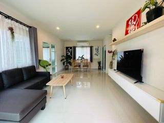 For rent 4 bedrooms house in Mueang Phuket, Phuket