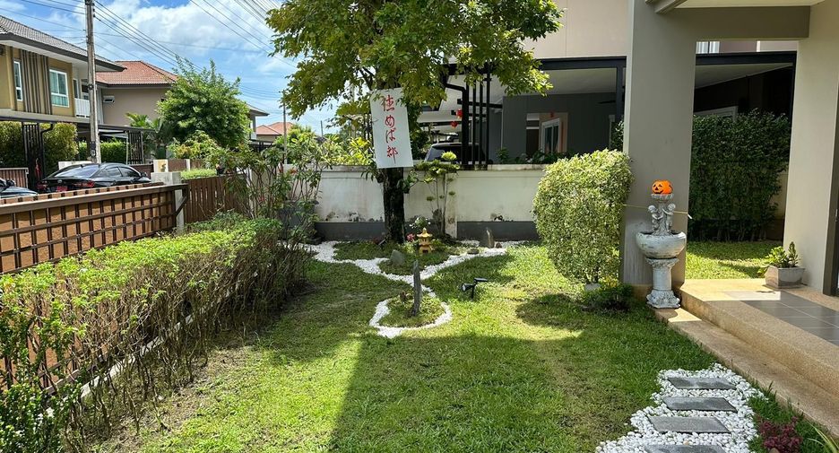 For rent 4 bedrooms house in Mueang Phuket, Phuket