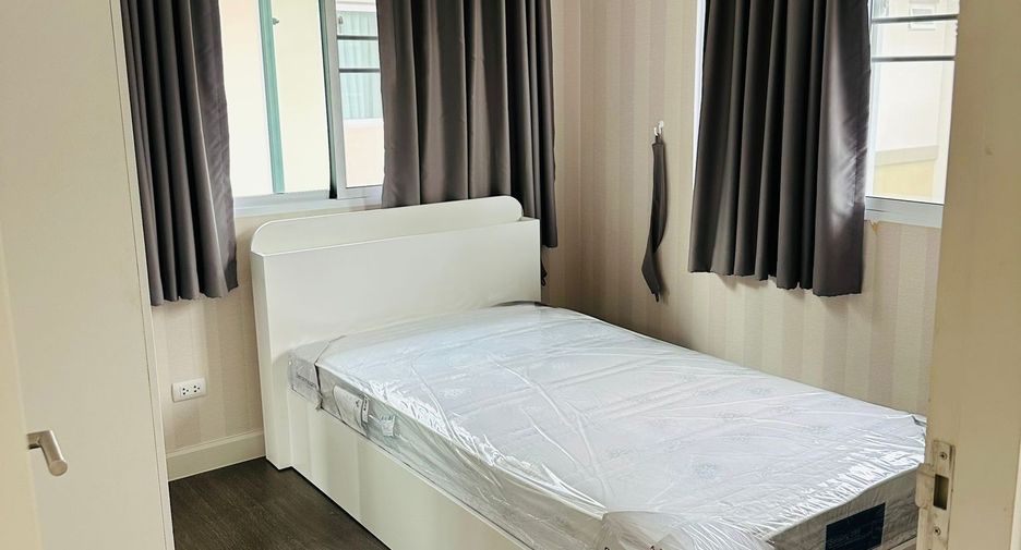 For rent 4 bedrooms house in Mueang Phuket, Phuket