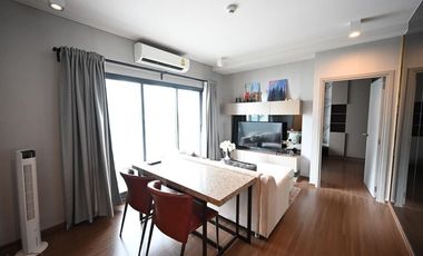 For rent 2 bedrooms condo in Phaya Thai, Bangkok