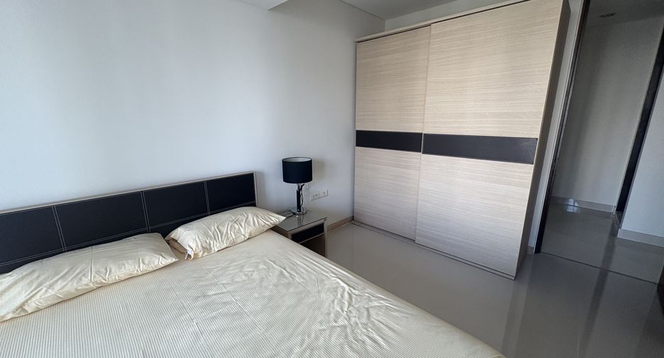 Wohnung zur Miete mit 3 Zimmer in Khlong Toei, Bangkok