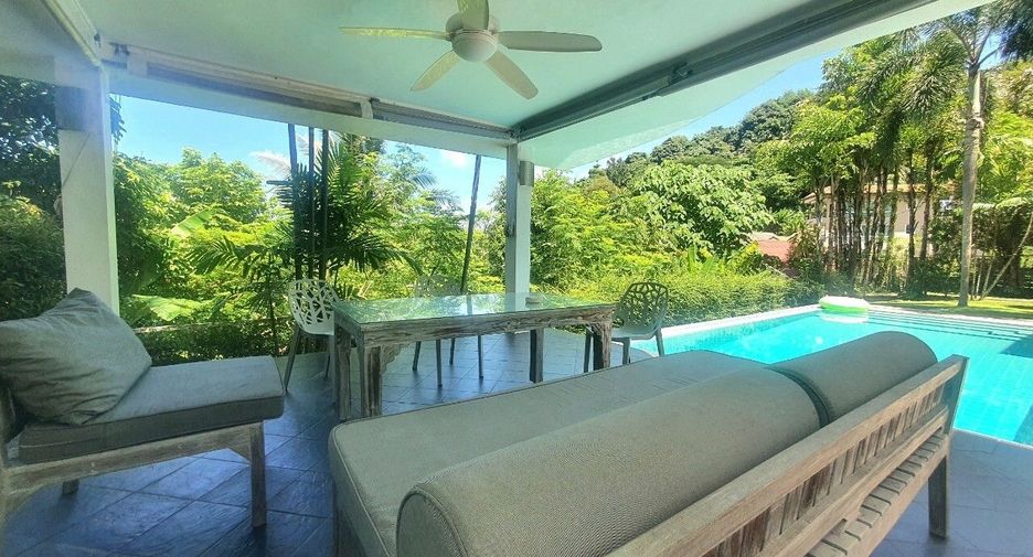 For rent 4 bedrooms villa in Mueang Phuket, Phuket