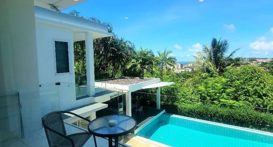 For rent 4 bedrooms villa in Mueang Phuket, Phuket