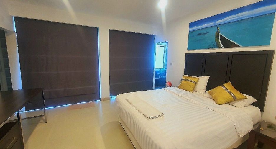 For rent 4 bedrooms villa in Mueang Phuket, Phuket