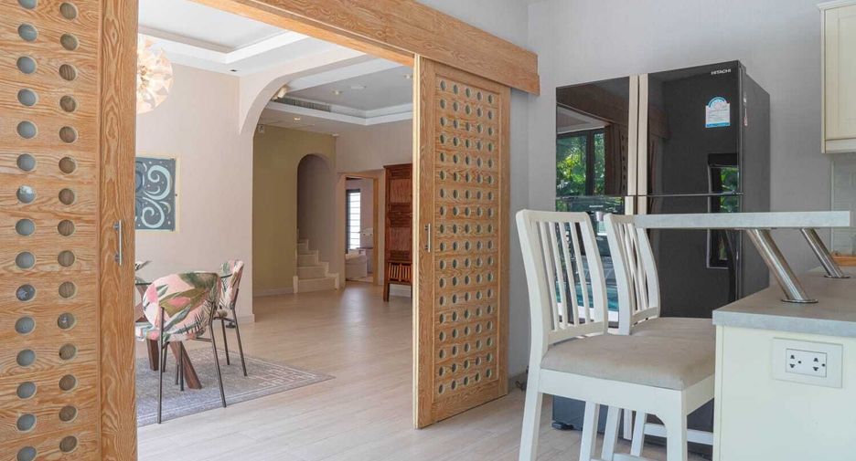 Villa en alquiler de 4 habitaciones en Mueang Phuket, Phuket