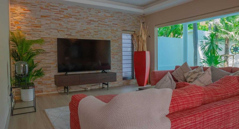 Villa en alquiler de 4 habitaciones en Mueang Phuket, Phuket