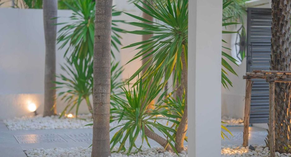 Villa en alquiler de 4 habitaciones en Mueang Phuket, Phuket