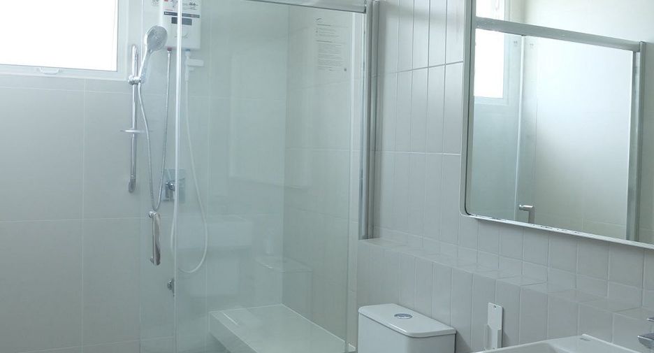 Haus zur Miete mit 3 Zimmer in Bang Phli, Samut Prakan