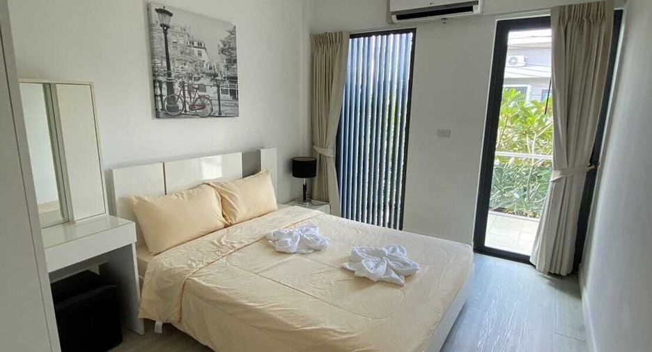For rent 3 bedrooms townhouse in Thalang, Phuket