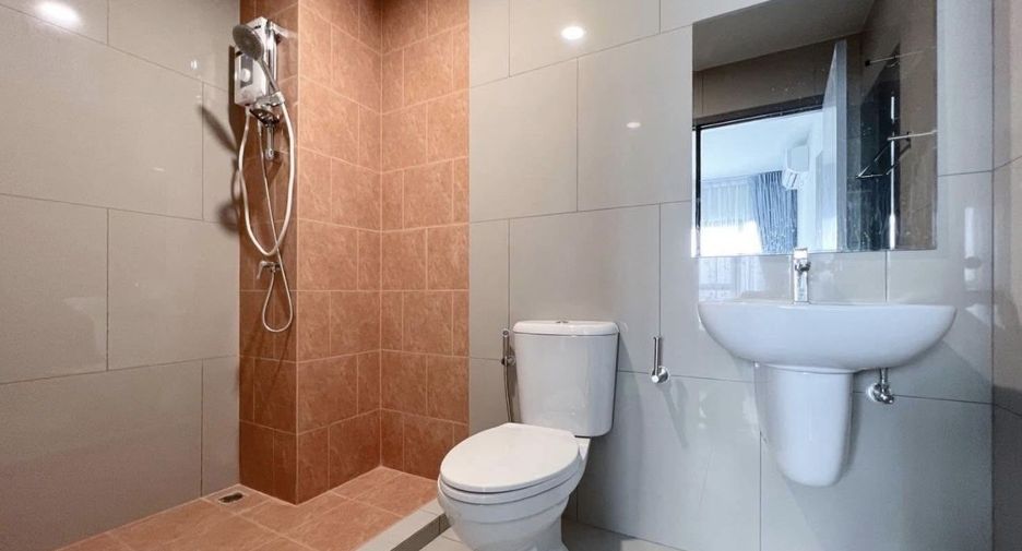 For rent 1 bed condo in Chom Thong, Bangkok
