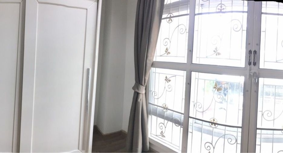 À vendre et à louer 3 chambres maison de ville à Nong Khaem, Bangkok