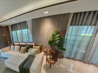 Haus zum Kauf mit 4 Zimmer in Bang Khen, Bangkok