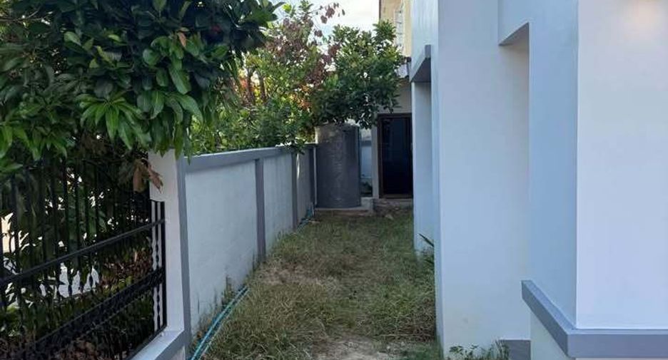 For rent 3 bedrooms house in Mueang Phuket, Phuket