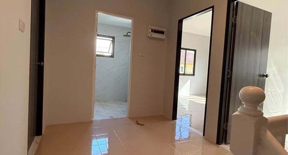 For rent 3 bedrooms house in Mueang Phuket, Phuket
