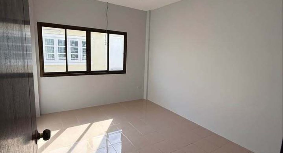For rent 3 bedrooms house in Mueang Phuket, Phuket