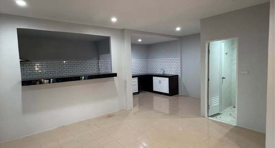 For rent 3 bedrooms house in Mueang Phuket, Phuket