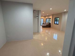 For rent 3 bedrooms house in Mueang Phuket, Phuket