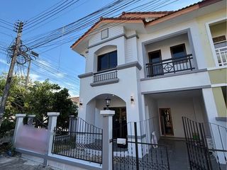 For rent 3 bedrooms house in Mueang Phuket, Phuket