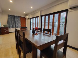 For rent 3 bedrooms house in Huai Khwang, Bangkok