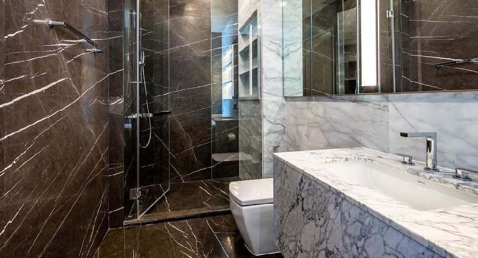 Condo en venta de 3 habitaciones en Watthana, Bangkok