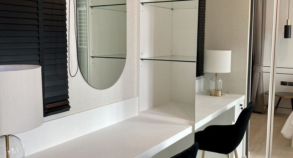 For rent 1 bed condo in Pathum Wan, Bangkok