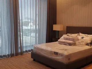 Haus zur Miete mit 4 Zimmer in Watthana, Bangkok