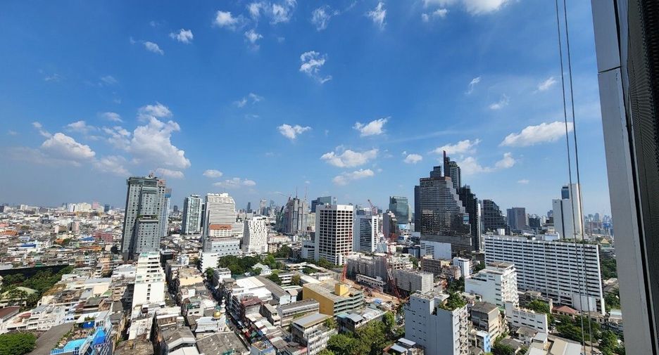 À vendre 1 chambre condo à Sathon, Bangkok