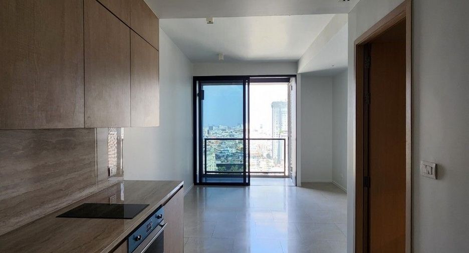 À vendre 1 chambre condo à Sathon, Bangkok