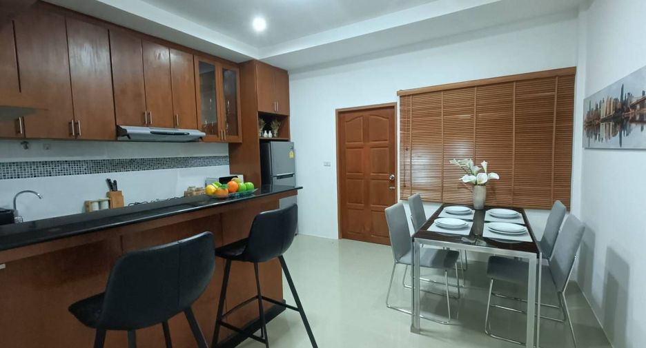 Casa adosada en venta de 2 habitaciones en Thalang, Phuket