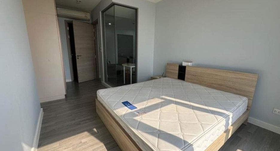 For rent 1 bed condo in Bang Rak, Bangkok