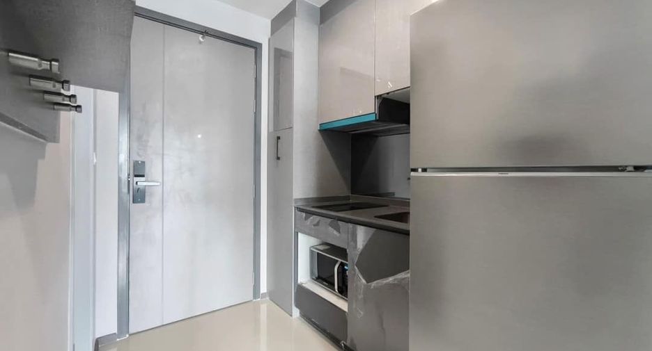 For rent 1 bed condo in Bang Rak, Bangkok