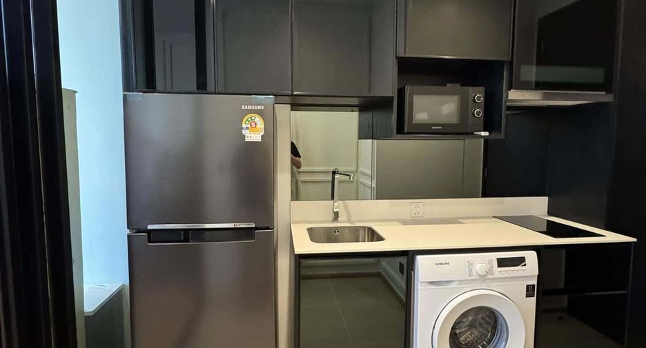 For rent 1 bed condo in Phaya Thai, Bangkok