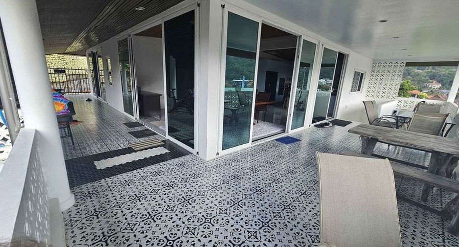 For rent 4 bedrooms villa in Kathu, Phuket