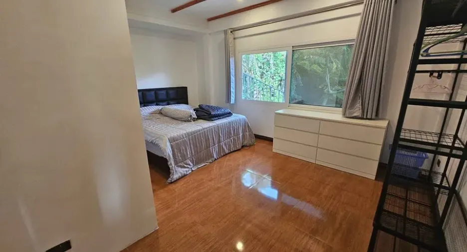 For rent 4 bedrooms villa in Kathu, Phuket