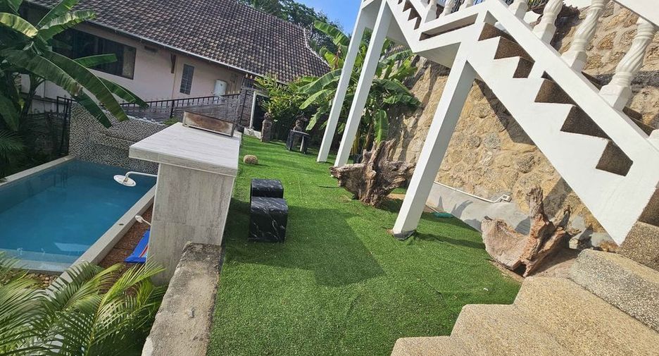For rent 4 bedrooms villa in Kathu, Phuket