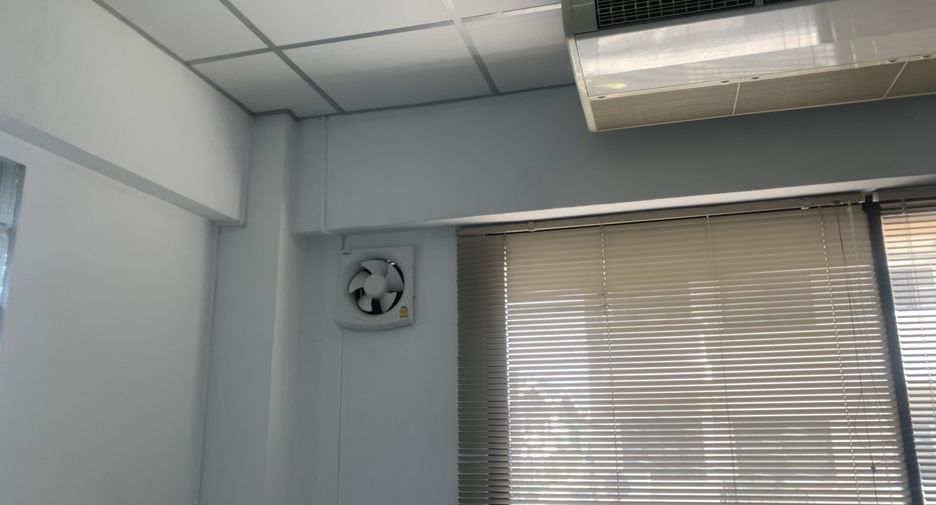 For rent office in Khlong Toei, Bangkok