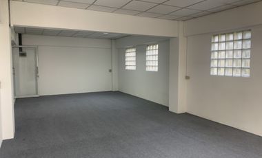 For rent office in Khlong Toei, Bangkok