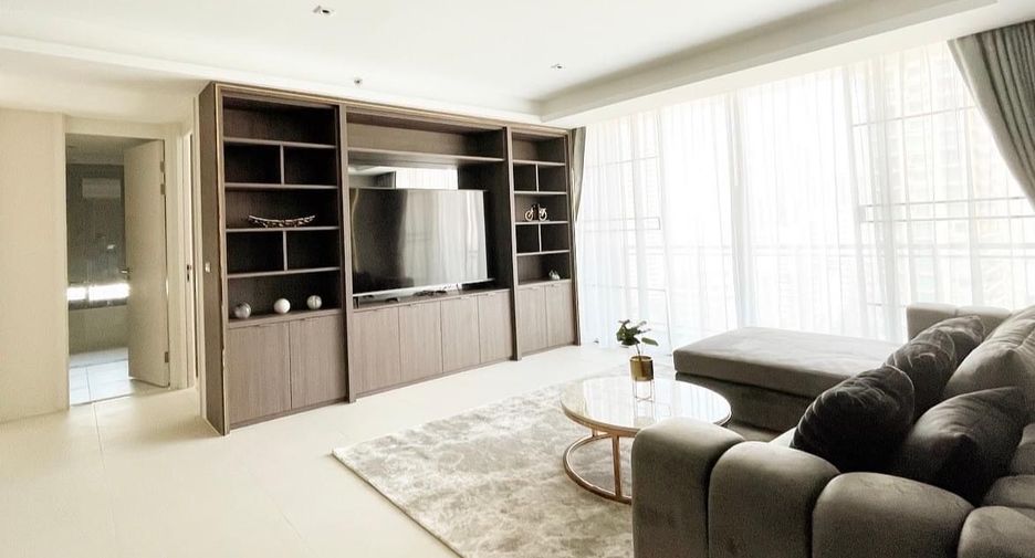 Wohnung zur Miete mit 3 Zimmer in Watthana, Bangkok