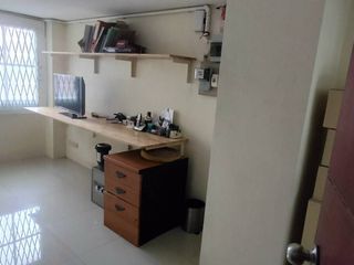 Casa adosada en venta de 4 habitaciones en Bang Na, Bangkok
