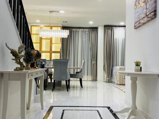 出租 4 卧室 独立屋 在 Saphan Sung, 曼谷