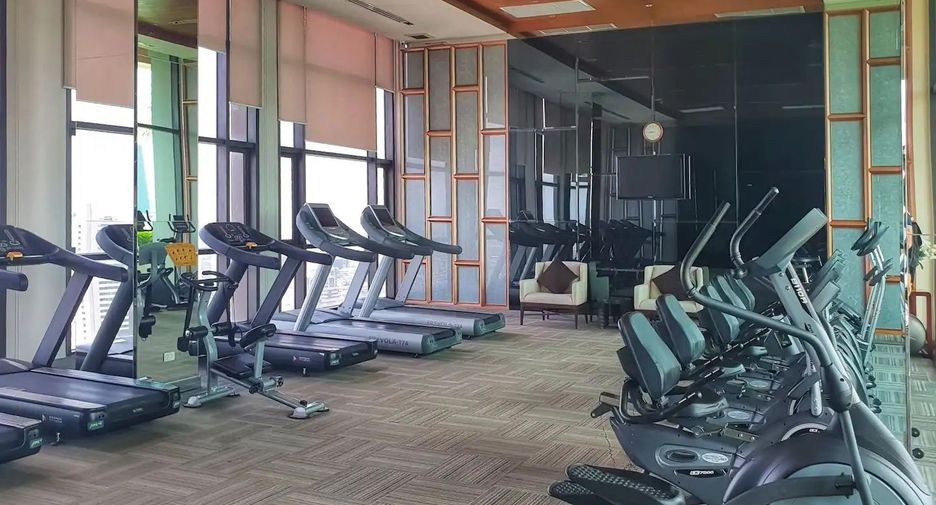 Condo en venta y en alquiler de 2 habitaciones en Sathon, Bangkok