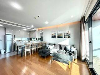 For sale そして for rent 2 ベッドルーム condo in Sathon, Bangkok